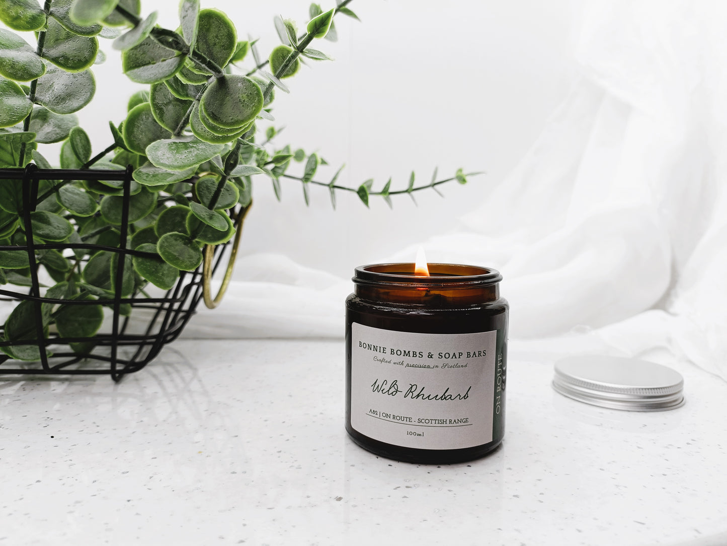 A82 | Wild Rhubarb Soy Candle